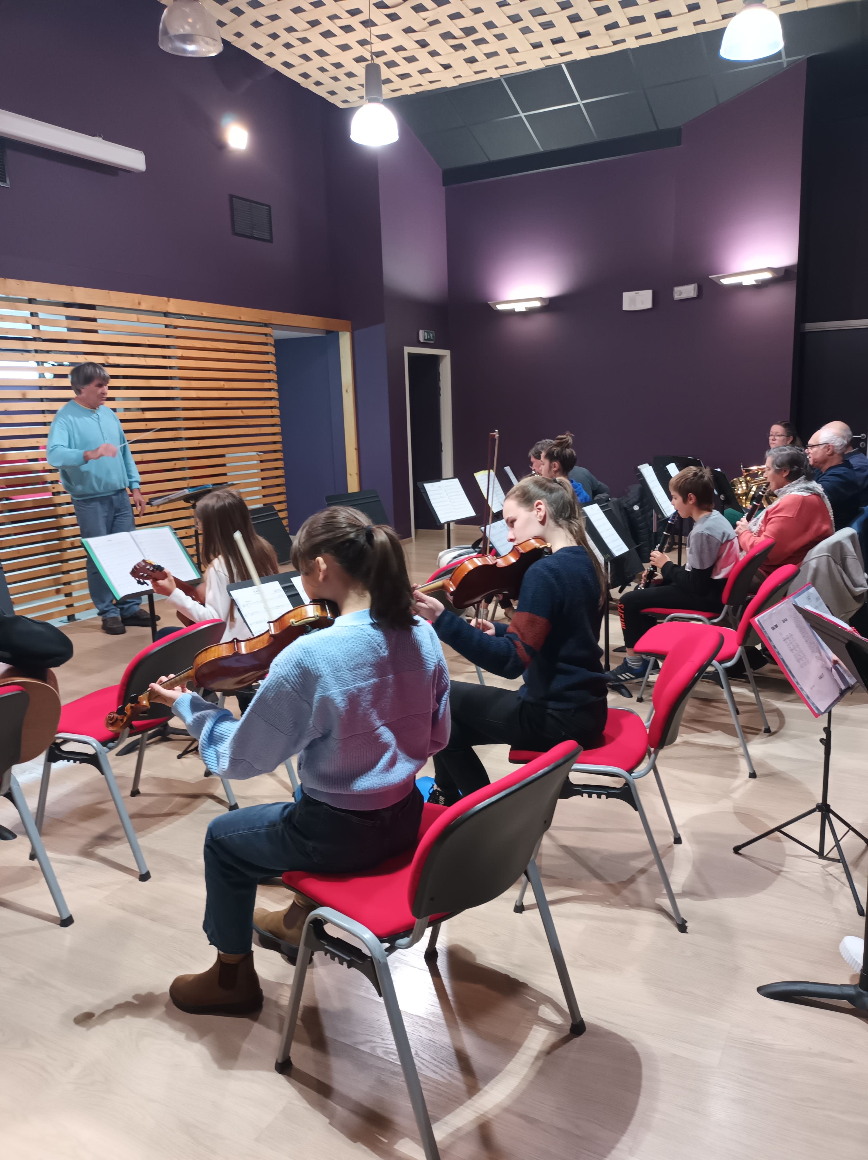 Article Orchestre de Pays de l'activite ORCHESTRE EIM et MUSICIENS