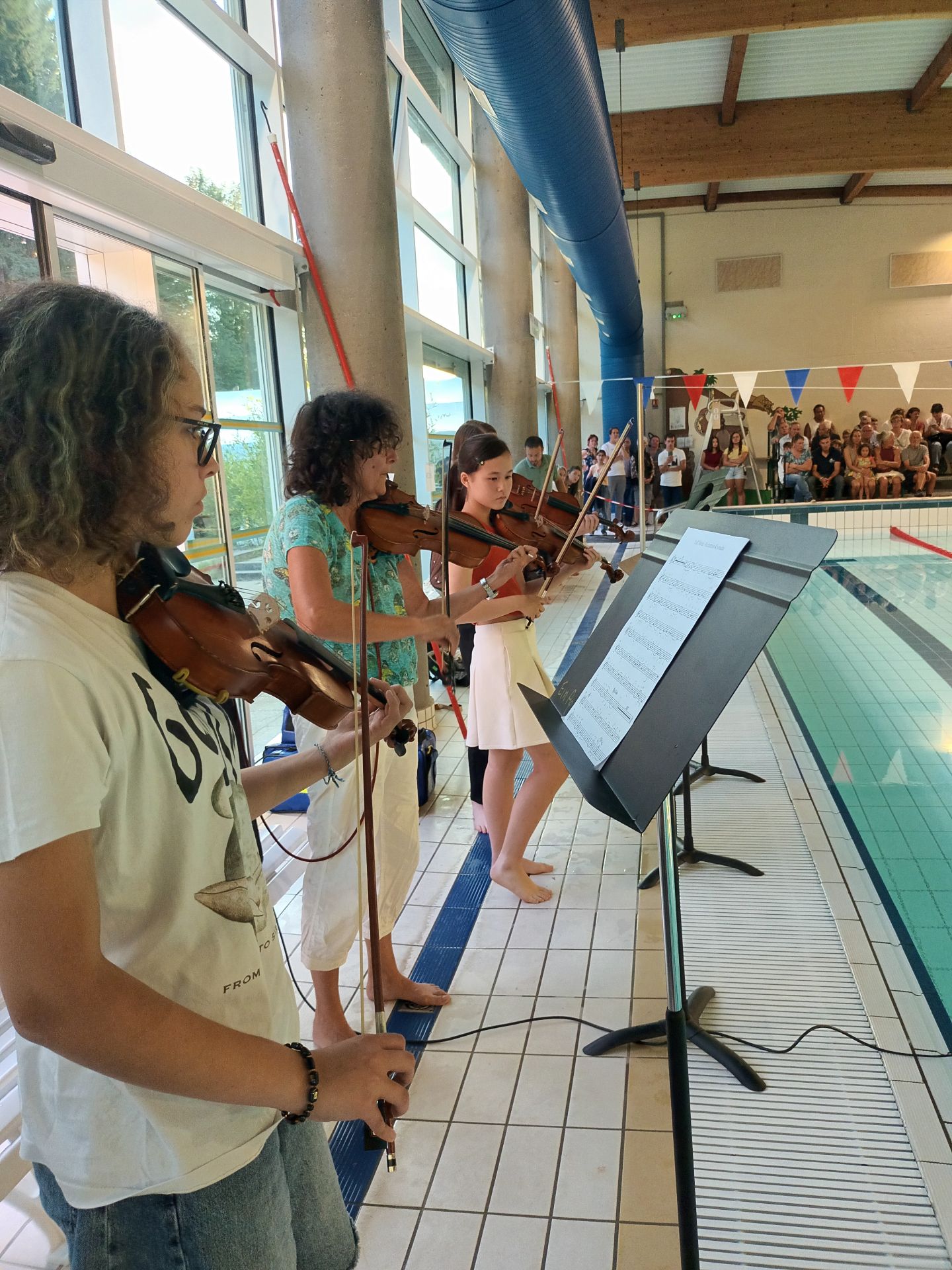 Image album Un moment Musical au bord du bassin 25 ans de la piscine Intercommunale sept 2025