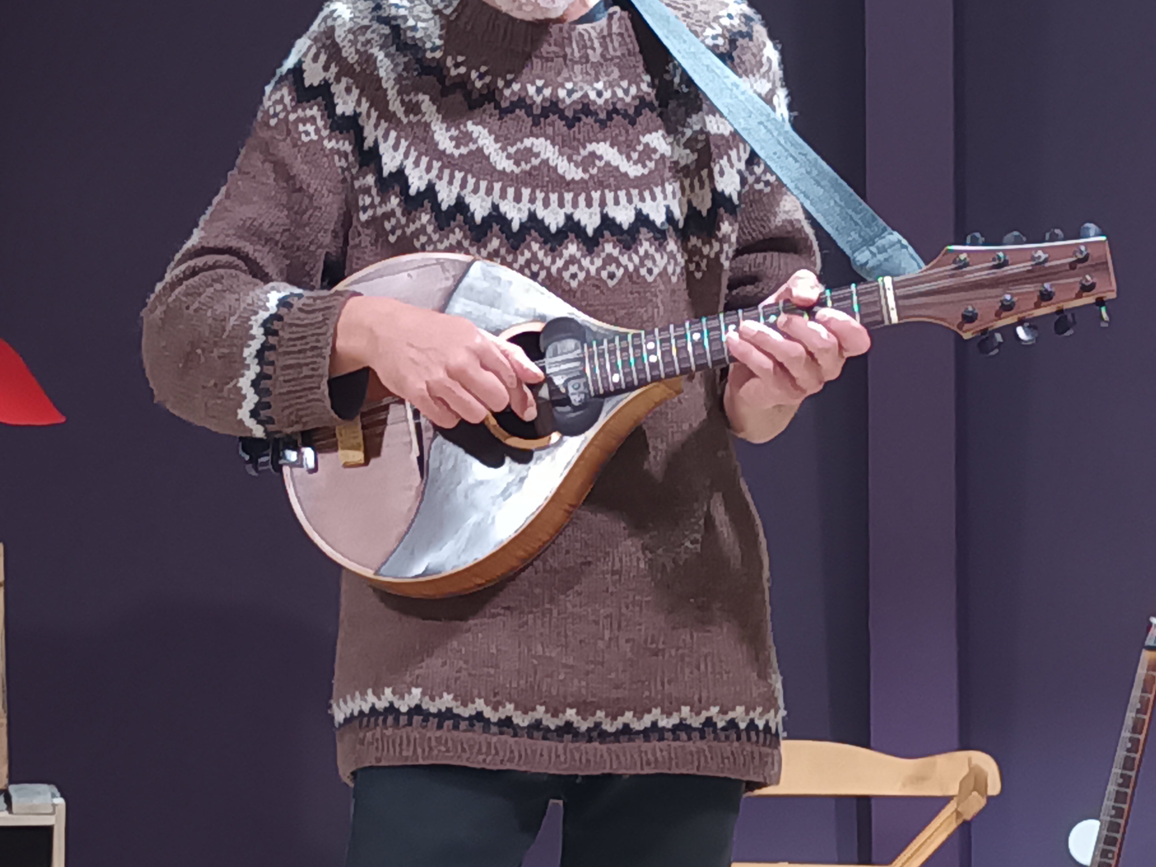 Image la compagnie "les Pies" de l'album Rencontre avec une compagnie " Les Pies"